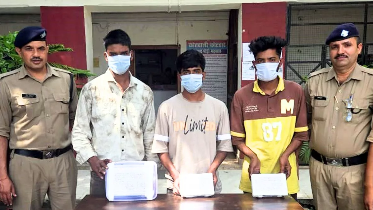 पौड़ी पुलिस की बड़ी सफलता: मवाकोट चोरी मामले में हरिद्वार के तीन आरोपी दबोचे गए !