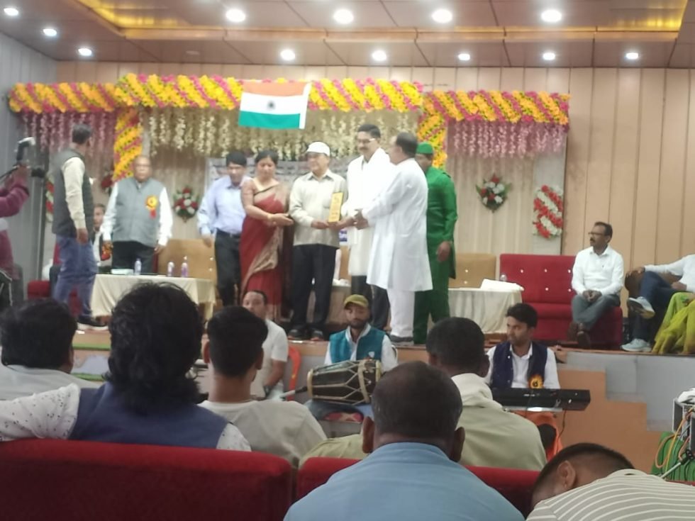 पौड़ी क्रांति दिवस की वर्षगांठ पर शैलशिल्पी पराक्रम दिवस समारोह