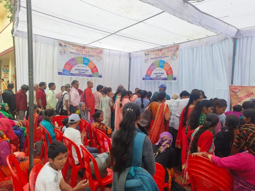 स्वस्थ नारी, सशक्त परिवार अभियान से जुड़े हजारों लोग