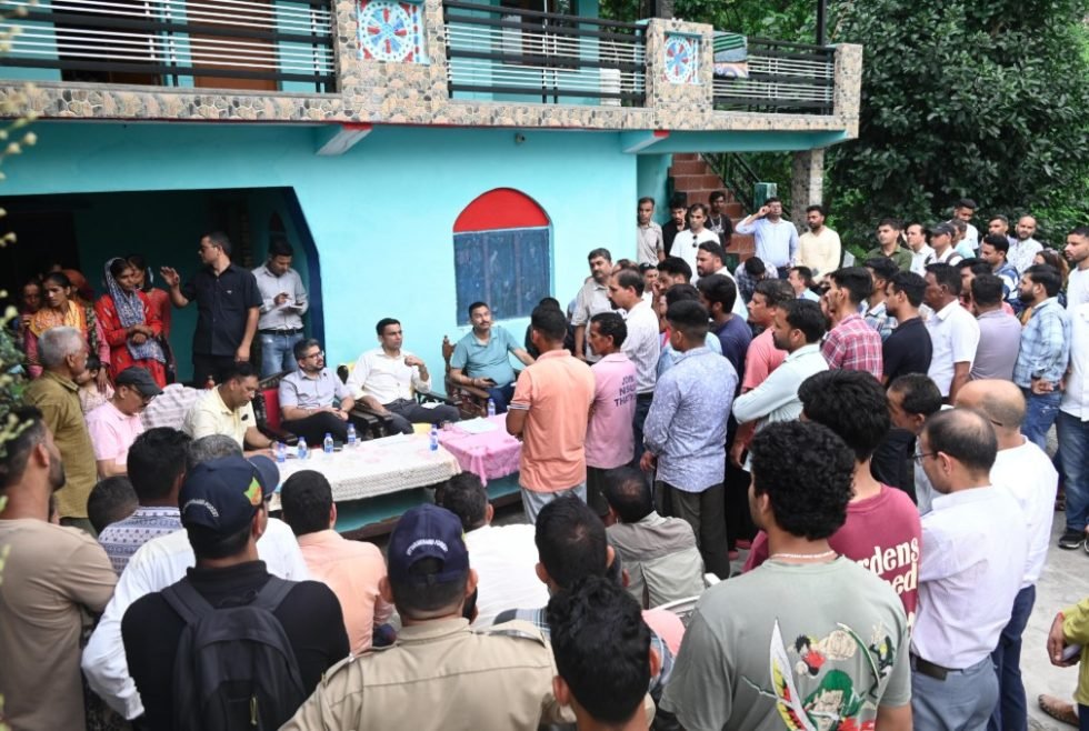 आपदा- विस्थापन प्रक्रिया शुरू, क्षेत्र में ही कैंप करेंगे अधिकारी