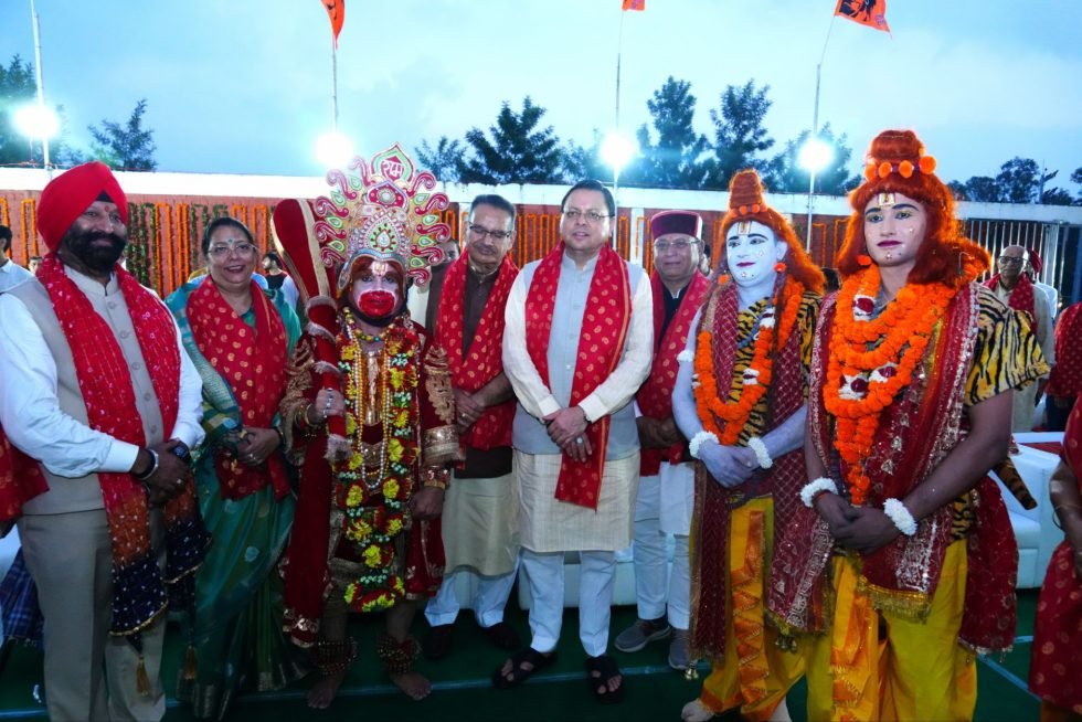 दशहरा हमारी सांस्कृतिक धरोहर का अमूल्य हिस्सा -सीएम