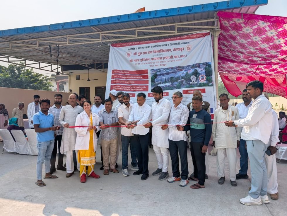 झबरेड़ा में निःशुल्क स्वास्थ्य शिविर का आयोजन