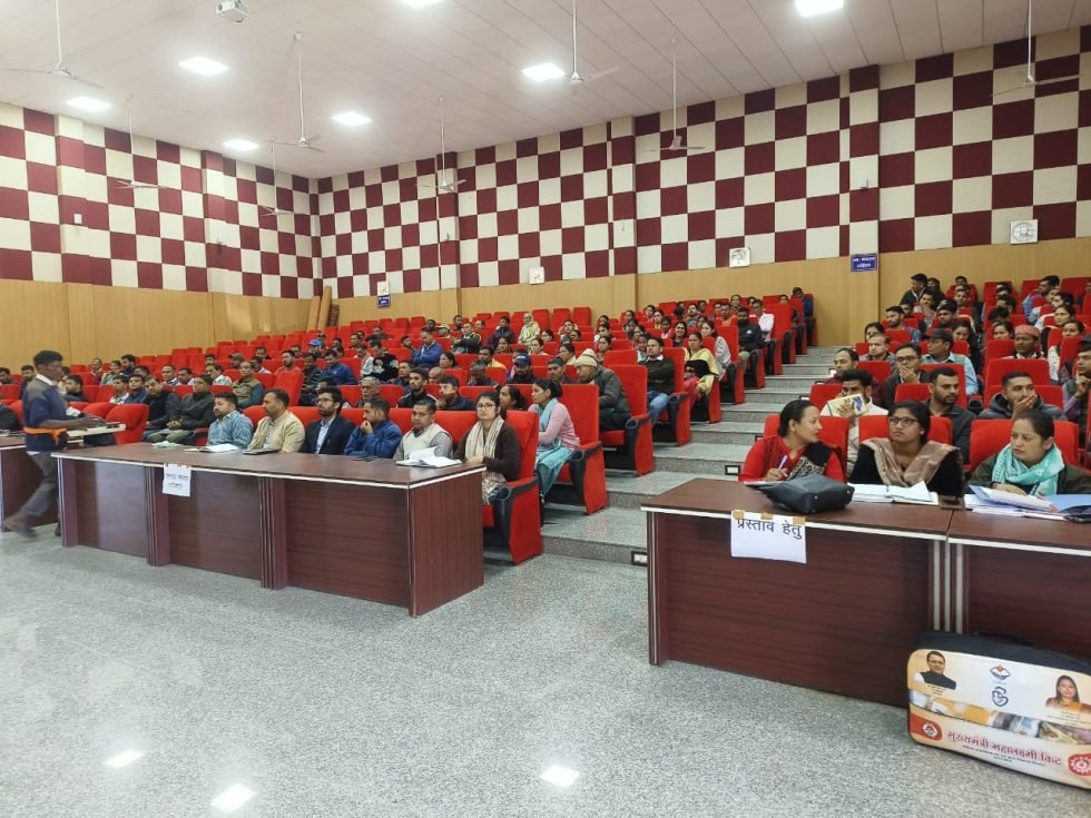 क्षेत्र पंचायत द्वारीखाल की बैठक में उठे कई मुद्दे