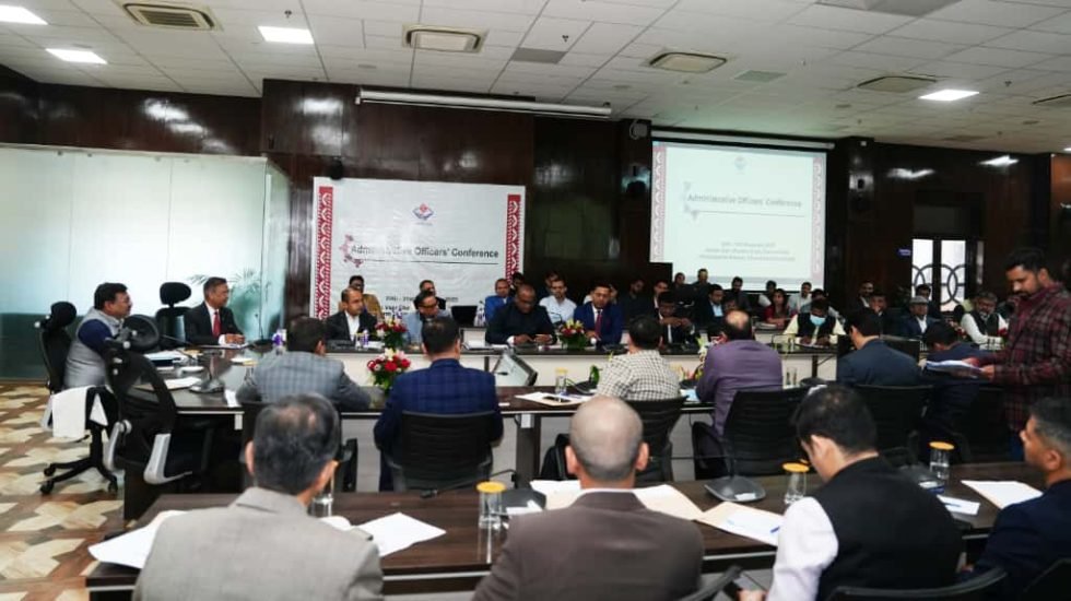 प्रशासनिक अधिकारी सम्मेलन में विकसित उत्तराखंड @ 2047 पर मंथन