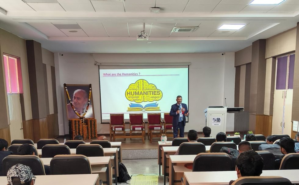 एआई और कार्य का भविष्य पर अंतर्राष्ट्रीय संगोष्ठी