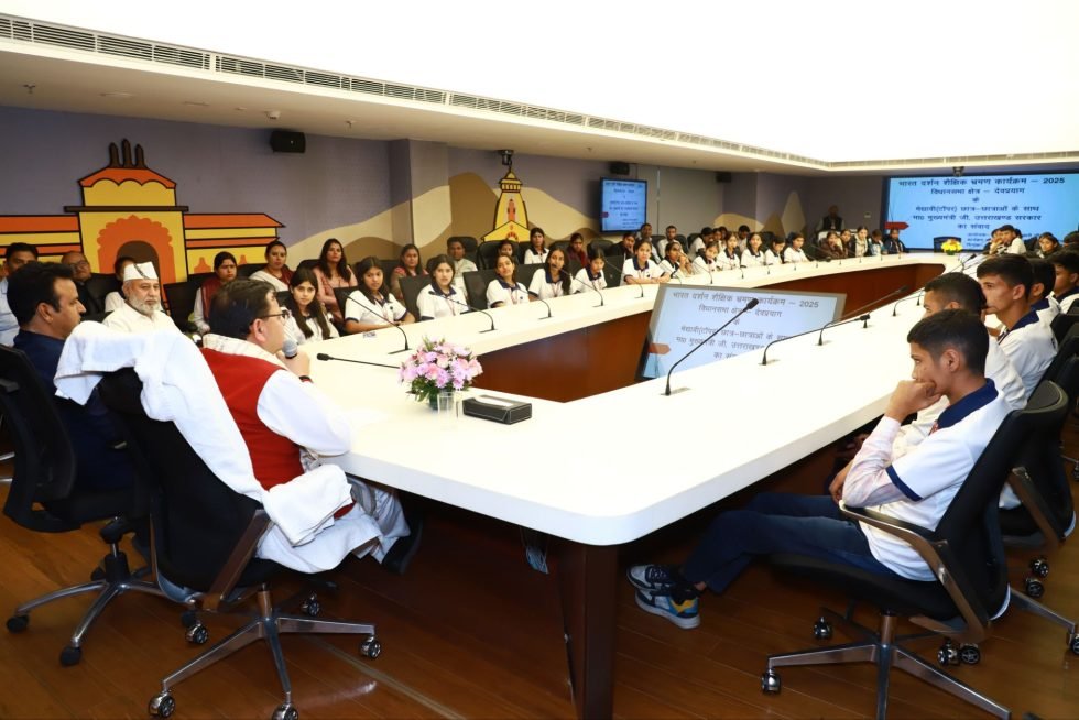 साबरमती आश्रम के अनुभव लेकर लौटे देवप्रयाग के होनहार विद्यार्थी