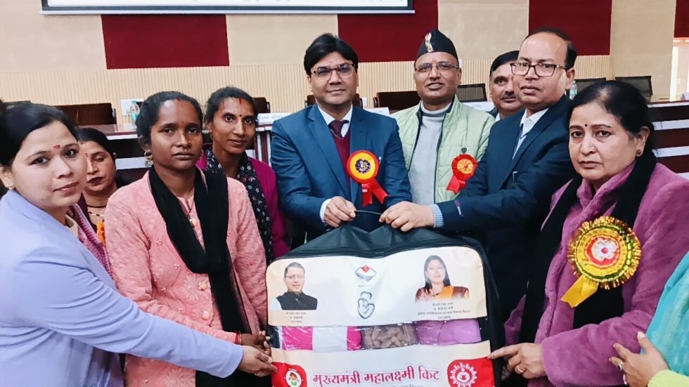 कल्जीखाल में बहुउद्देशीय विधिक साक्षरता शिविर का आयोजन