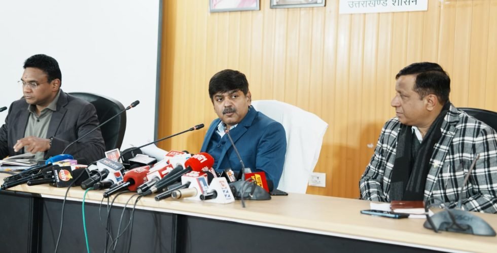 कैबिनेट फैसले: नैचुरल गैस सस्ती, कलाकारों की पेंशन दोगुनी