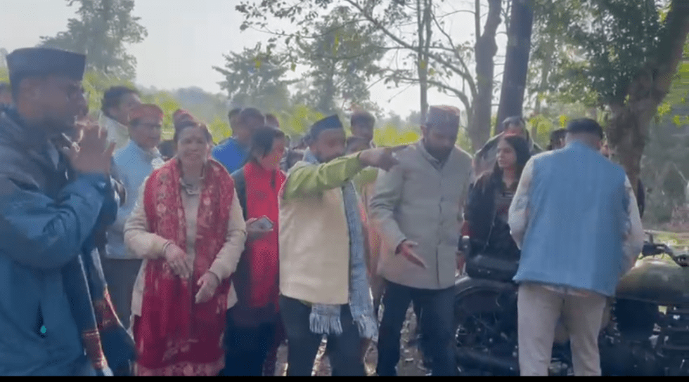 अंकिता मर्डर- वीआईपी के मसले पर भाजपा के प्याले में तूफान