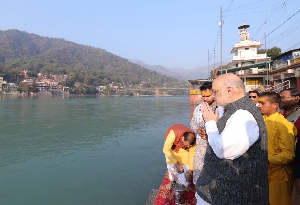 गीता प्रेस ने हर कालखंड में सनातन की लौ जलाए रखी – शाह